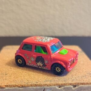 2014 Hot Wheels The Beatles Morris Mini Diecast Car